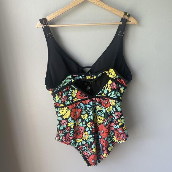 Adore Me Andressa Contour Plus One Piece Swimsuit Womens Size 1X Floral Vibrant‎ - Picture 5 of 14